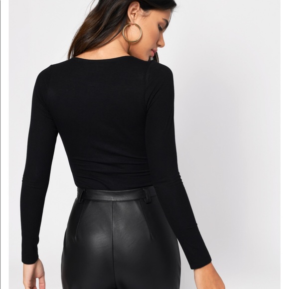 MAYBELL BLACK SWEETHEART NECKLINE BODYSUIT - Picture 2 of 3